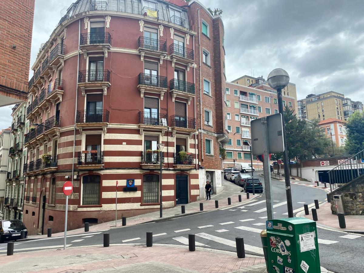 Precioso Apartamento Junto A Casco Viejo Bilbao Exterior photo